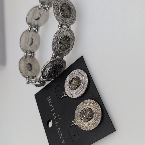 Ann Taylor Silver and Drusy Inspired Earrings + Stretch Bracelet - Picture 1 of 8